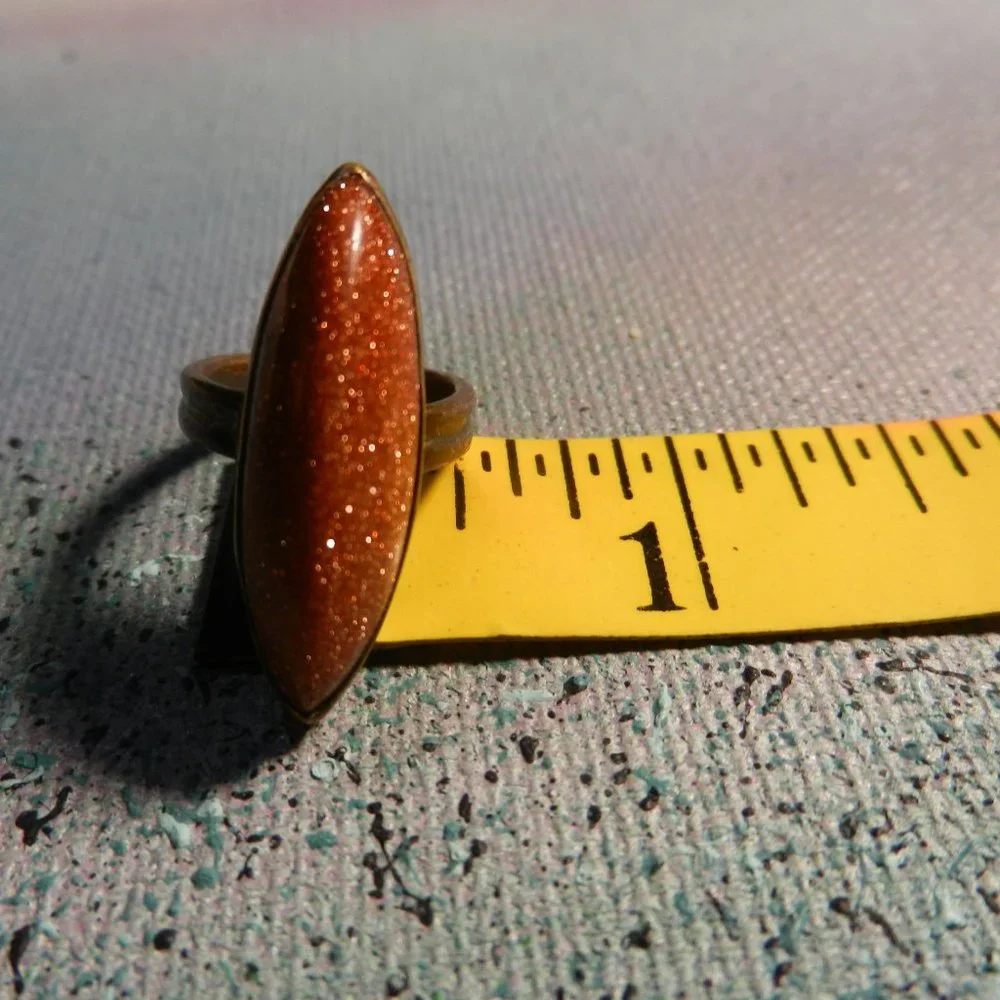 VTG 925 silver artisan ring garnety glittery inlay elongated boho red talon XS